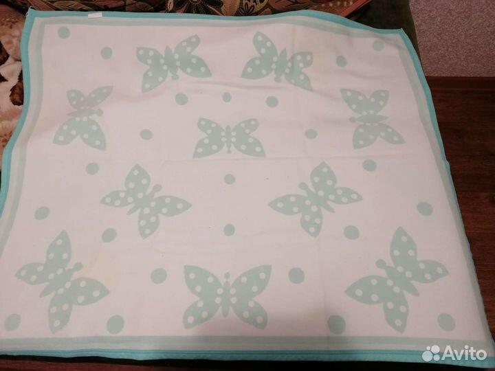 Детское одеяло в кроватку