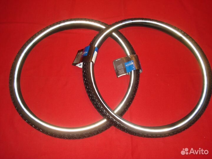 Покрышки зимние шипованные Schwalbe и шипы к ним