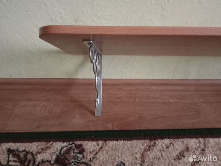 Полка настенная навесная бу