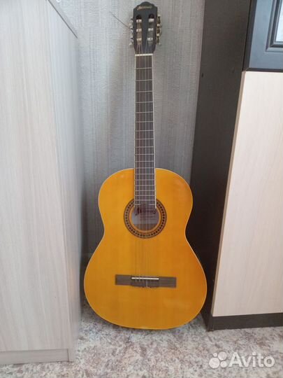 Продам гитару