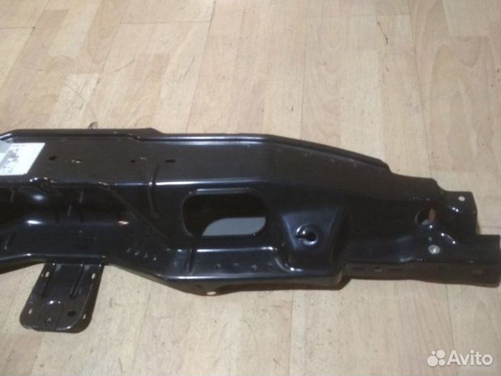 Панель передняя Peugeot