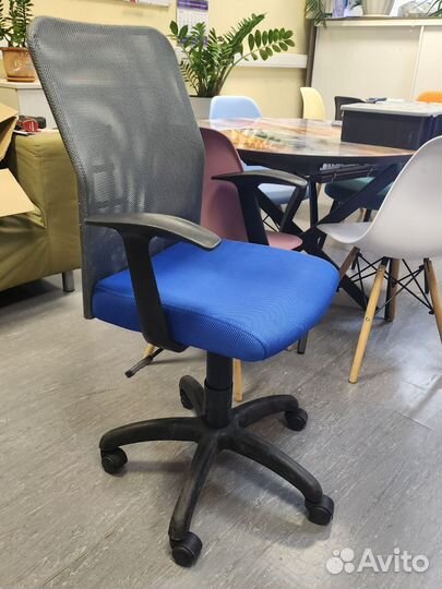 Компьютерное кресло