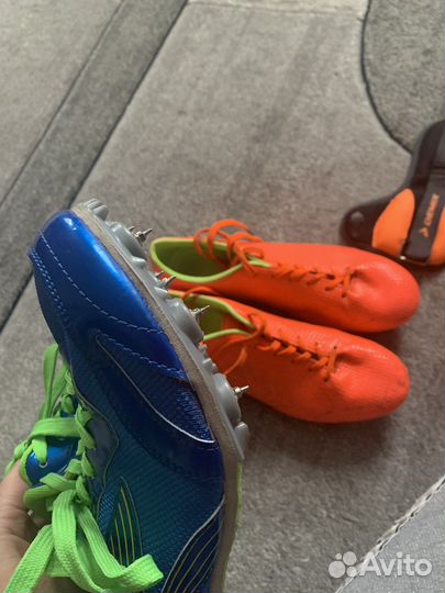 Футбольные бутсы, шиповки, утяжелители