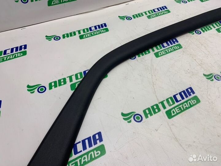 Накладка декоративная двери задняя левая Opel