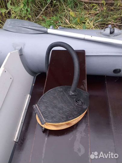 Надувная лодка пвх Catfish 270 б.у