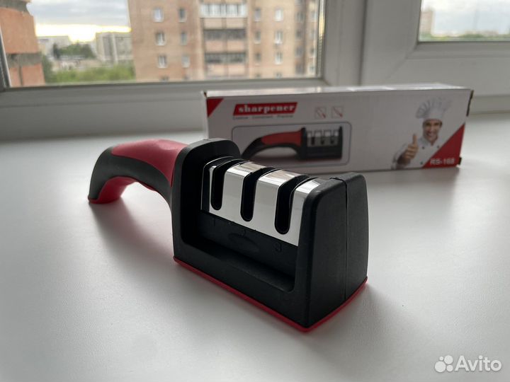 Точилка для ножей и ножниц с 3-мя этапами заточки