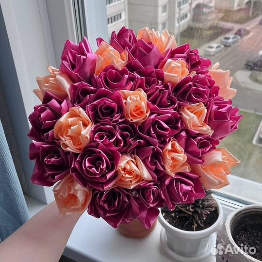 Букет из атласных лент