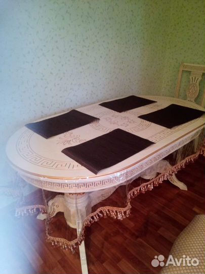 Силиконовая скатерть с бахромой