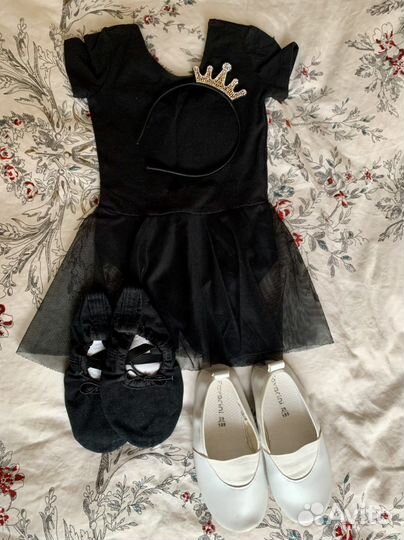 Купальник, юбка, чешки, болеро