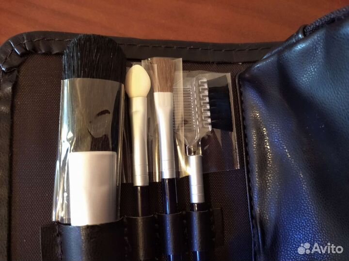 Маникюрно-косметический набор