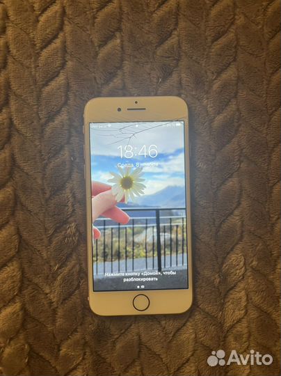 iPhone 8, 64 ГБ