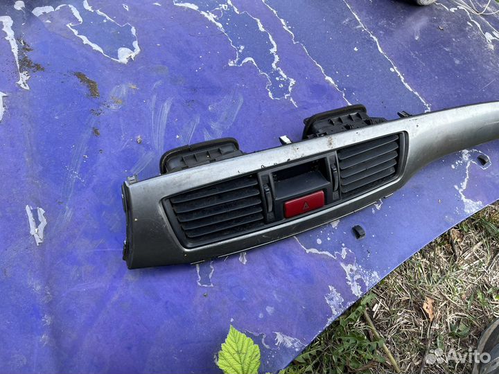 Дефлектор воздуховода mitsubishi lancer 9