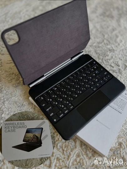 Клавиатура для iPad pro 11