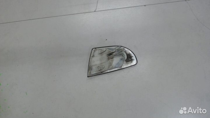 Поворот Audi A4 (B5), 1996