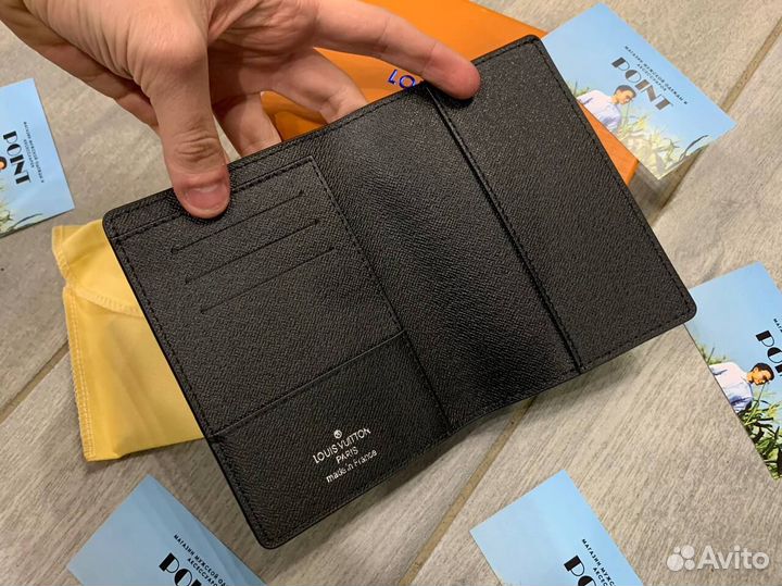 Обложка на паспорт Louis Vuitton