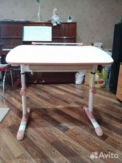 Детский письменный стол бу