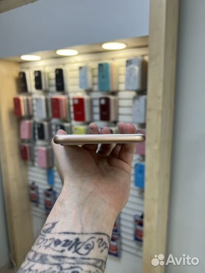 iPhone 8 Plus, 64 ГБ