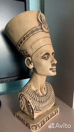Бюст Нефертити
