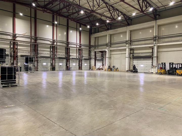 Склад, 5500 м²