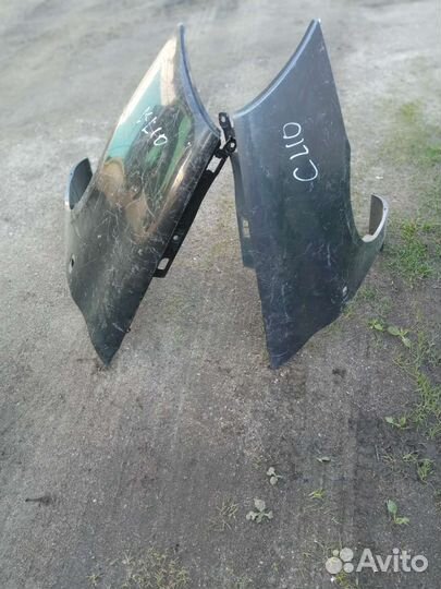Renault Clio передние крылья