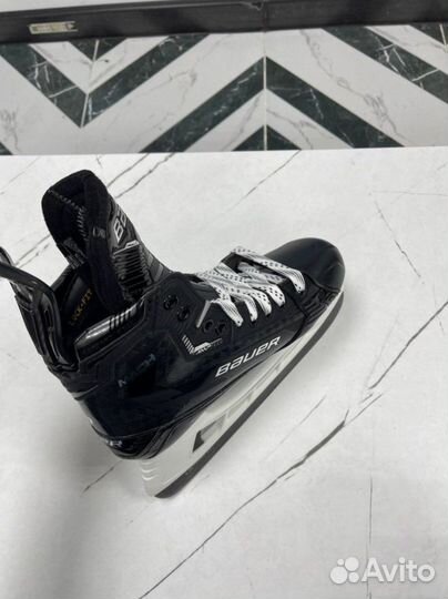 Коньки хоккейные bauer supreme mach