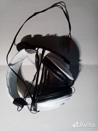 Продам наушники