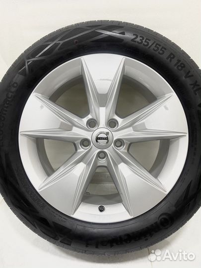 Новые Volvo XC40, V90 CC, Continental 235/55 R18