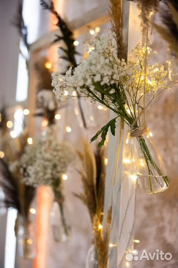 Свадебный президиум. Свадебная фотозона