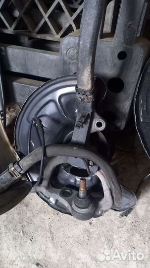 Цапфа передняя на mercedes 211