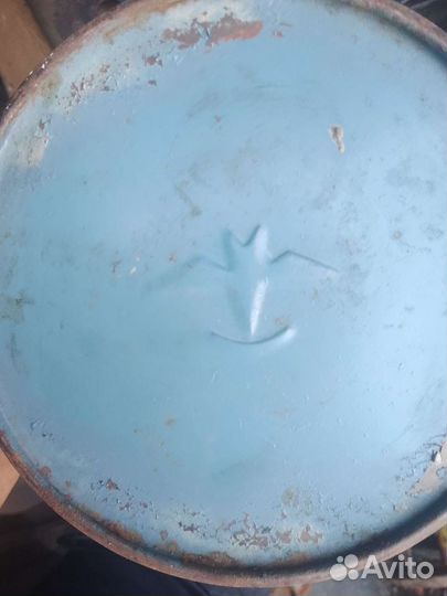 Керосиновая лампа с клеймом летучая мышь