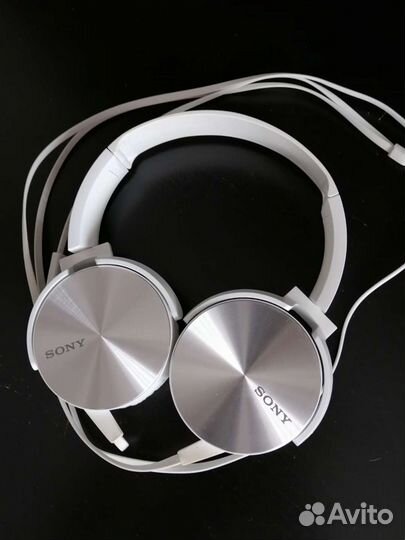 Наушники Sony