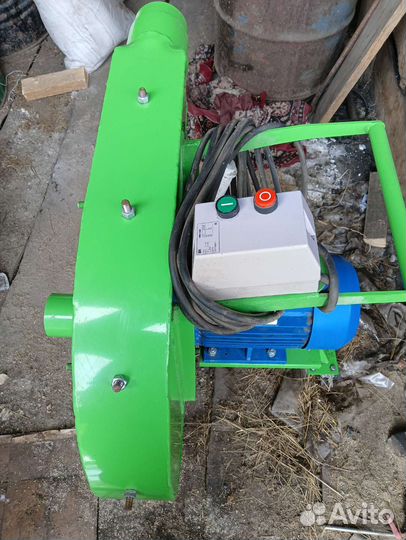 Роторная пневмо зернодробилка