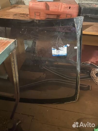 Лобовое стекло mitsubishi montero sport