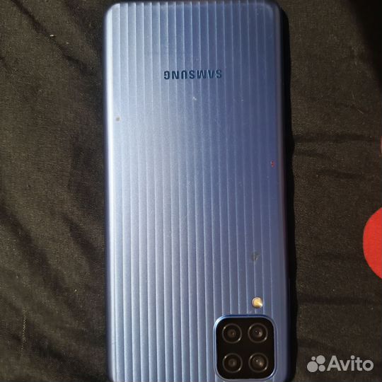 Samsung B5722