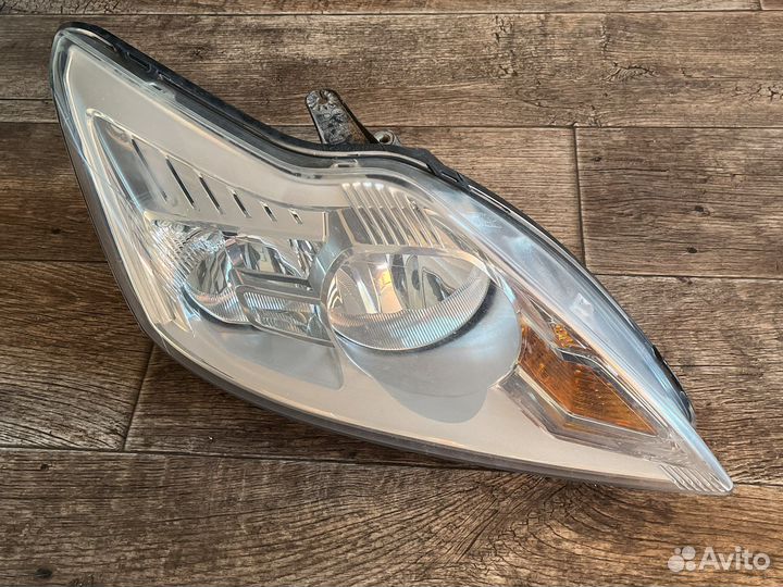 Фара передняя правая Форд фокус 2 оригинал