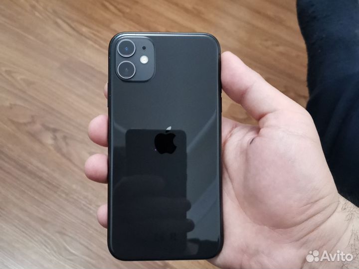 iPhone 11, 64 ГБ