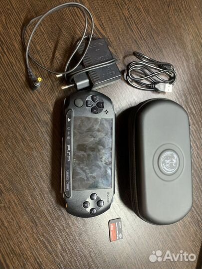 Sony PSP e 1008