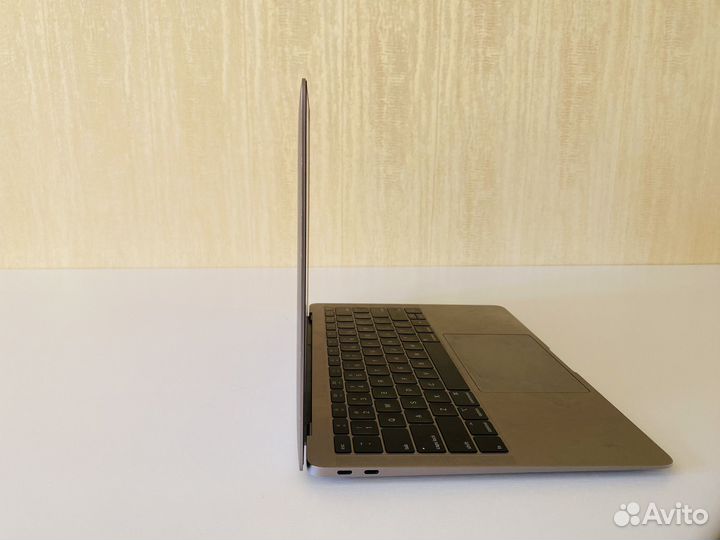 Apple MacBook Air 13 Retina