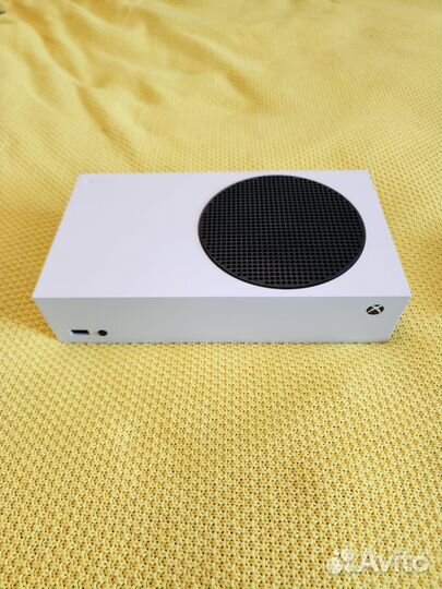Игровая приставка xbox series s