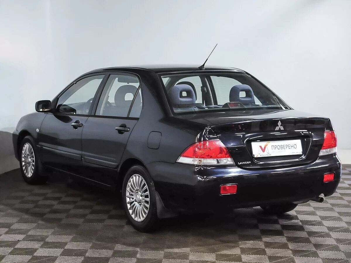 Mitsubishi Lancer: фото владельца