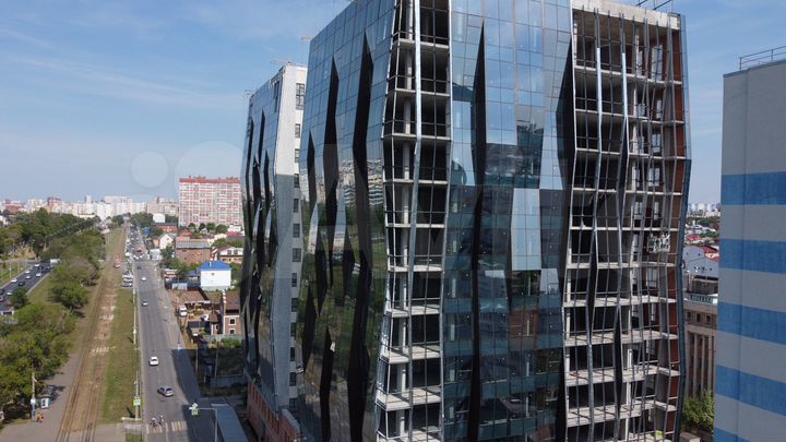 Офисы в стеклянном бц