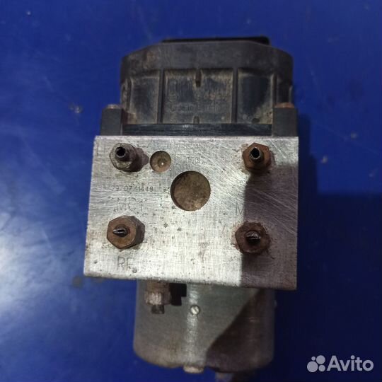 Блок ABS Volkswagen Passat b5