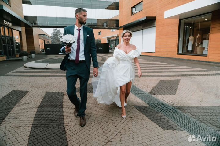 Фотограф и оператор на свадьбу выписку крестины