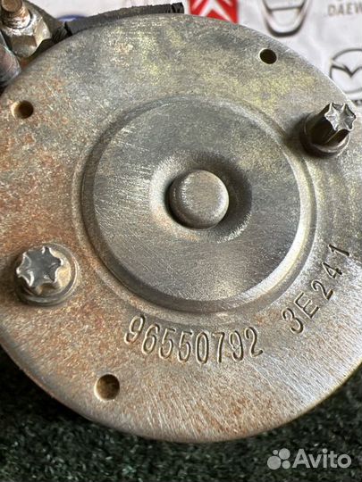 Стартер Chevrolet Lacetti F16D3 2010