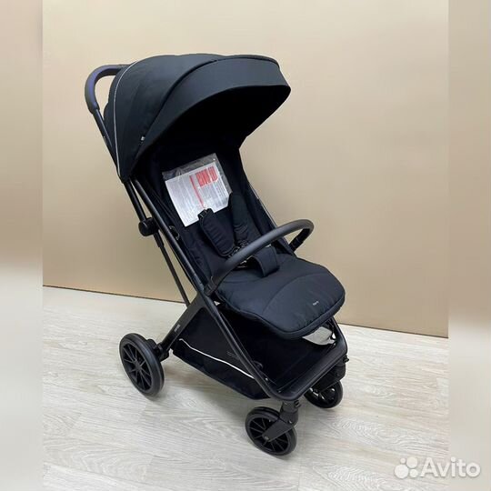 Коляска Carrello