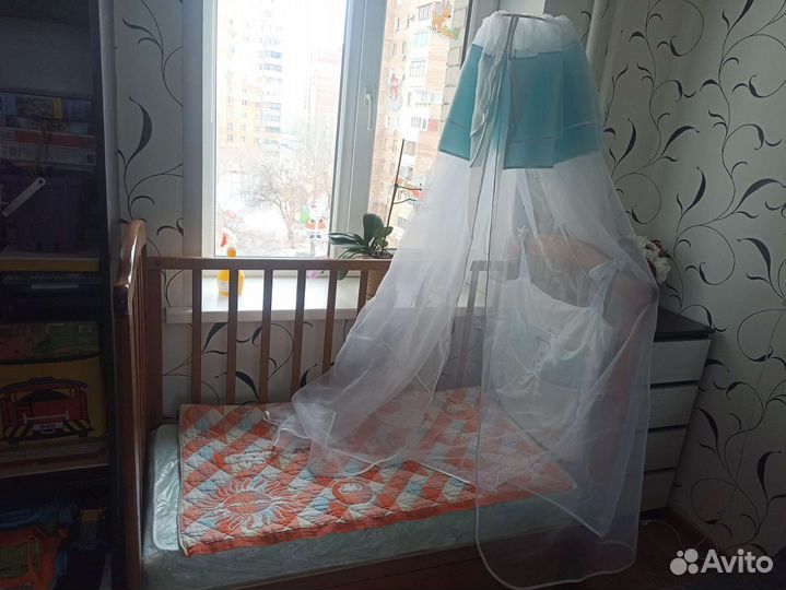 Кровать с балдахином