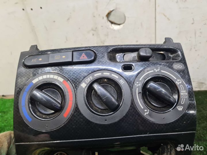 Блок управления печкой Geely Mk, Mk cross