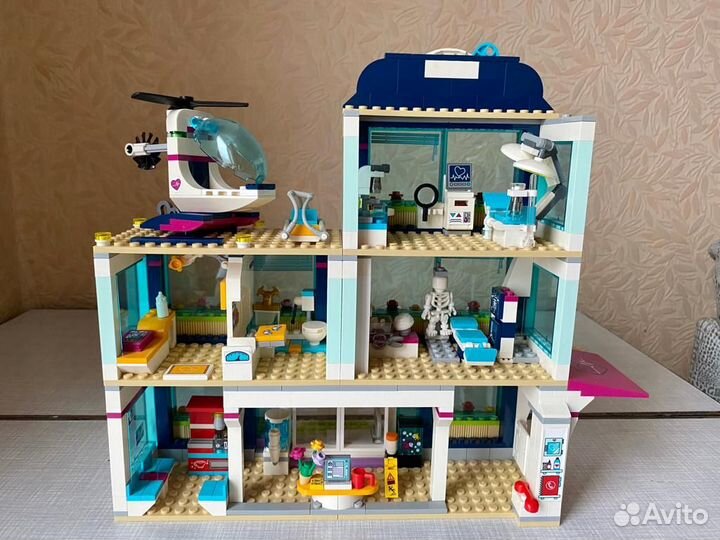 Lego friends 41318 оригинал клиника в Хартлейк-сит