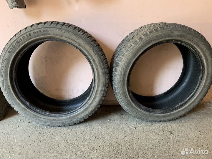 Nokian Tyres Hakkapeliitta 5 235/45 R17