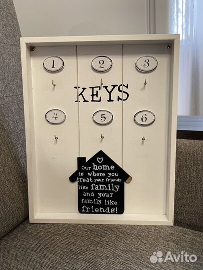 Ключница настенная из дерева